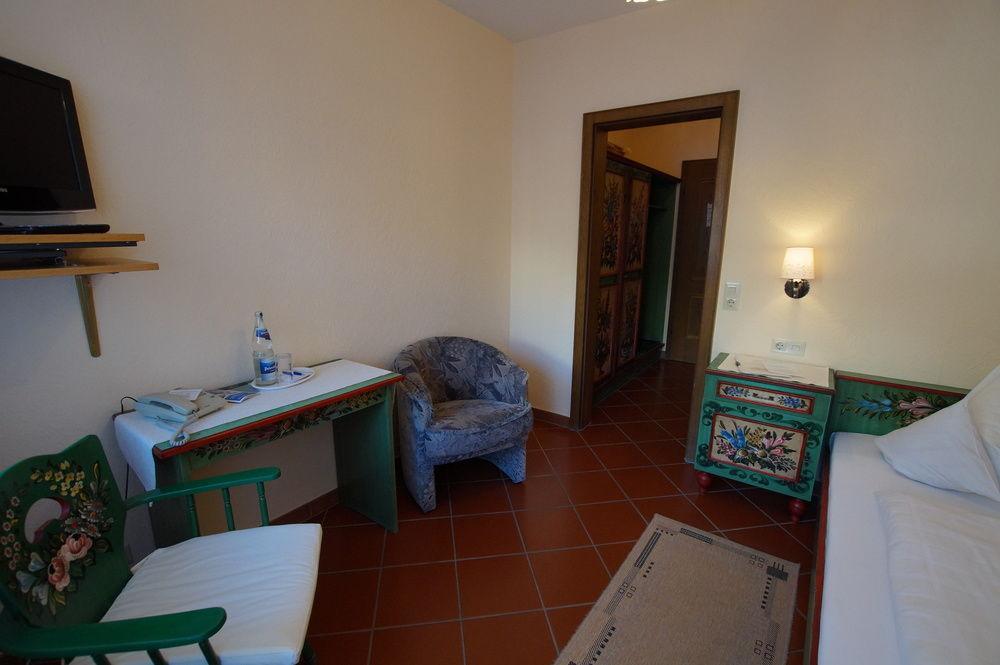 Hotel Hirsch Bad Peterstal-Griesbach Dış mekan fotoğraf