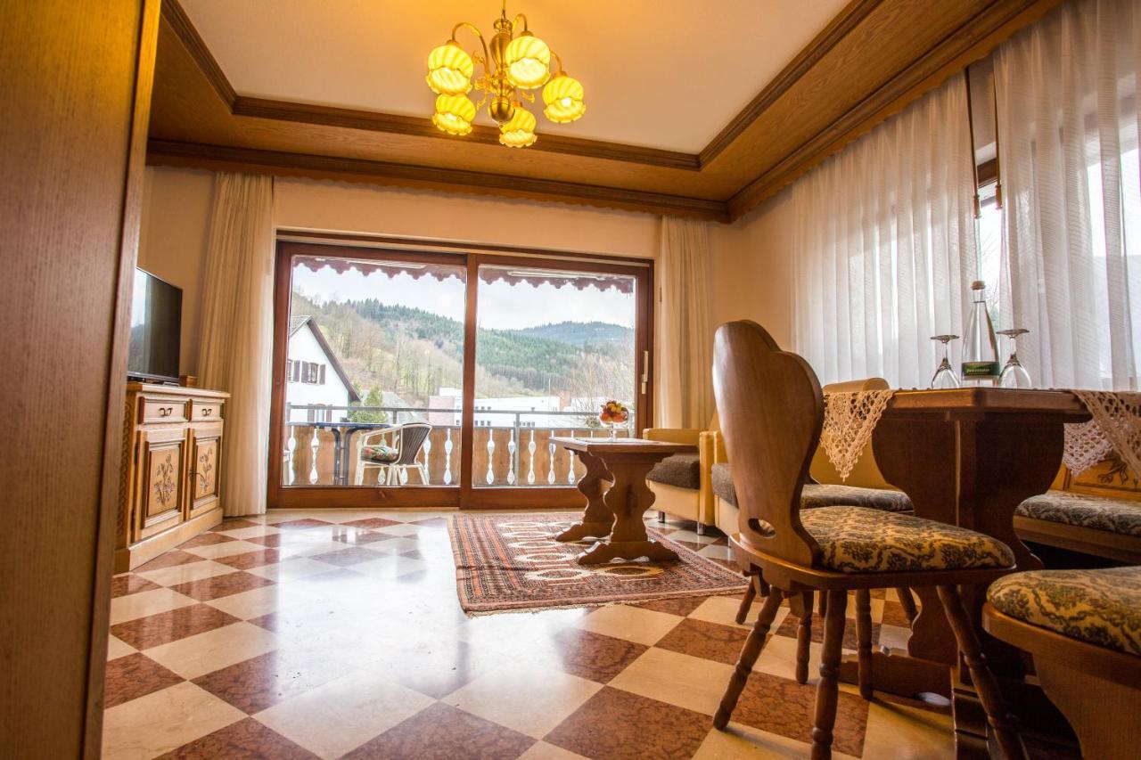Hotel Hirsch Bad Peterstal-Griesbach Dış mekan fotoğraf
